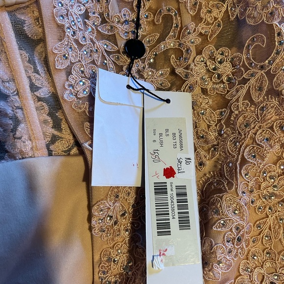 Prom Dress - Picture 4 of 5